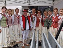 Festiwal Kapel i Śpiewaków Ludowych w Kazimierzu 2025: Zespół Jarzębina z Bukowej na podium!