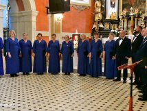 Chór z Korytkowa Dużego na Koncercie Maryjnym w Goraju