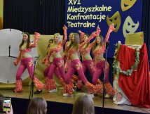 Teatrzyki ze Szkoły Podstawowej w Woli Dereźniańskiej i Dąbrowicy z awansem do etapu wojewódzkiego