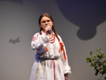 Nela Rapa z wyróżnieniem na Ogólnopolskim Festiwalu &#34;Dziecko w Folklorze&#34;